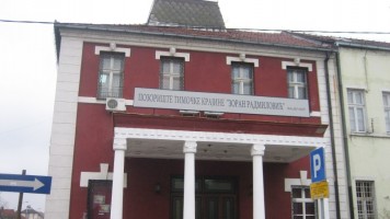 Зајечарски глумци за децу у прихватилиштима