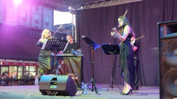 Гудачки електрични квартет “Dinamika music” фасцинирао Зајечарце