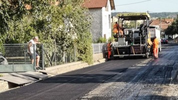 Асфалтирана Фрушкогорска улица у Зајечару