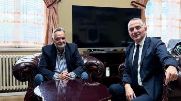 ГРАДОНАЧЕЛНИК ЗАЈЕЧАРА УГОСТИО МИНИСТРА ПРАВДЕ Г-ДИНА НЕНАДА ВУЈИЋА