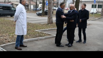 Вучевић oбишао реконструисано Дечје одељење Здравственог центра у Зајечару 