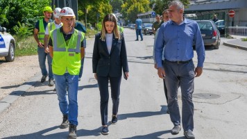 Министарка Месаровић обишла радове на реконструкцији Железничке улице у Зајечару 
