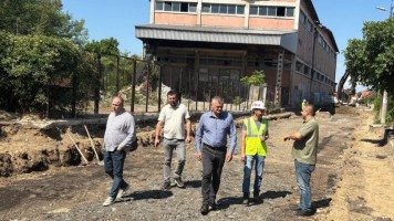 ПОЧЕЛИ РАДОВИ НА РЕКОНСТРУКЦИЈИ ЖЕЛЕЗНИЧКЕ УЛИЦЕ У ЗАЈЕЧАРУ 