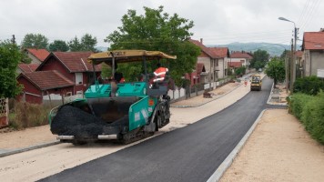 Асфалтирање Улице 29.новембра