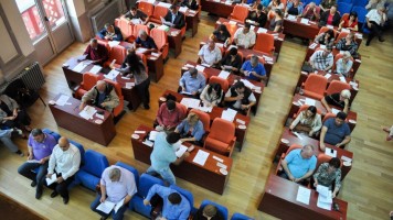 Превремени избори у неколико месних заједница