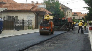 Асфалтирана Улица Божина Јовановића