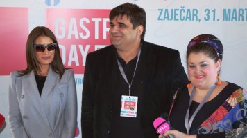 Бојана Стаменов и Дијана Јанковић на Jamie Gastro Day у Зајечару