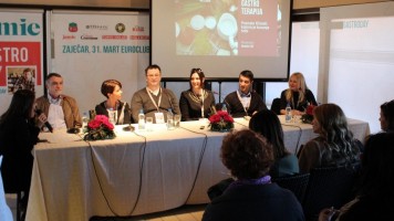 Познате личности говориле о кувању на Jamie Gastro Day 