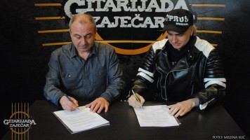 Установа Гитаријада потписала протокол о сарадњи са бугарским рок фестивалом