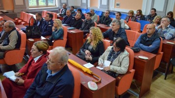 Унапређење безбедности деце у школама