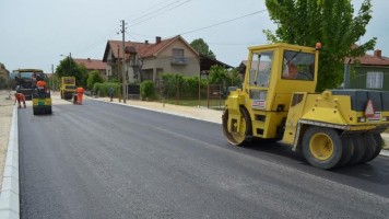 Почело асфалтирање Сокобањске улице