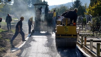 Асфалтира се стаза на старом гробљу у Зајечару