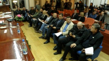 Разрешена три члана Градског већа