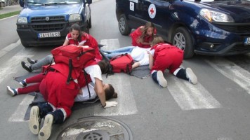 Сигурни на улици, сигурни у школи