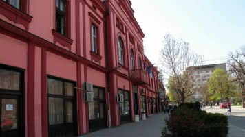 Успостављена редовност у исплати зарада