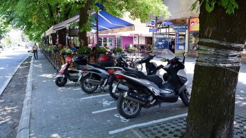 Паркиралишта за мопеде и мотоцикле