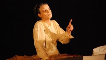 „Надежда Петровић“ на малој сцени у Котлујевцу