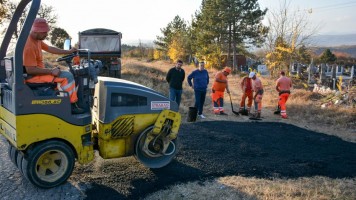 Санација путева у зајечарским селима -Градоначелник Бошко Ничић обишао радове