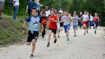 Свечано отворена 