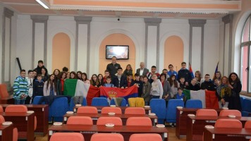 Пријем за ученике и наставнике из Италије -Станковић: Негујмо односе Србије и Италије!