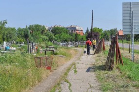 Уређивање гробља