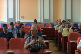 Нова средства за пољопривредне произвођаче –Потписани уговори са пчеларима и Удружењима 