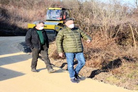 У ЗАЈЕЧАРУ РАДНО: Градоначелник обишао инфраструктурне радове