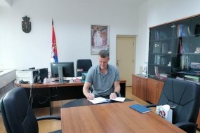 „Уређење дечијег игралишта на простору Спомен парка шуме „Краљевица“