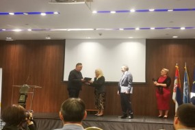 ПРОЈЕКАТ „МАГИЈА ИСТОЧНЕ СРБИЈЕ“:  Градоначелнику Зајечара уручен сертификат  