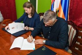 Поптисан уговор- ЈУГОИМПОРТ