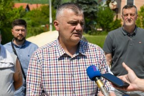 Радови на асфалтирању улица у насељу Пазариште 