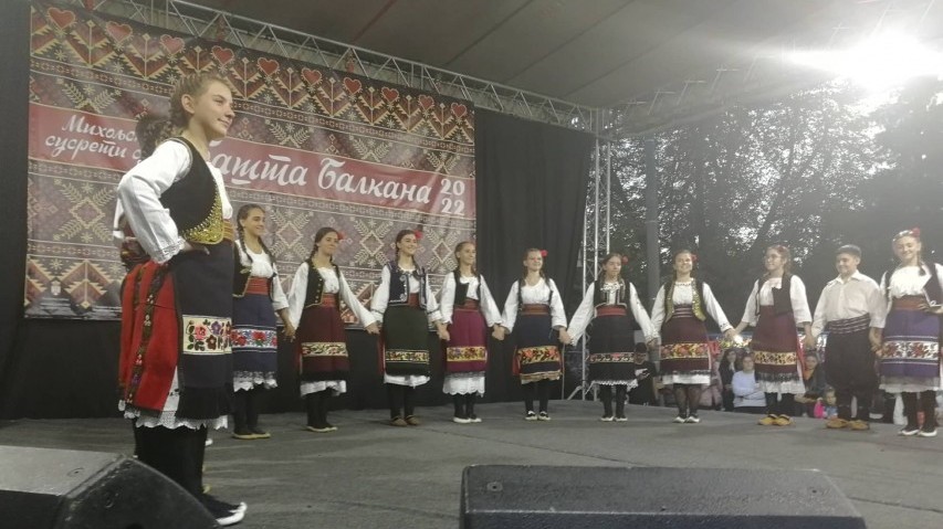 Завршена 10. јубиларна манифестација традиционалног народног стваралаштва “Башта Балкана -Михољски сусрети села“
