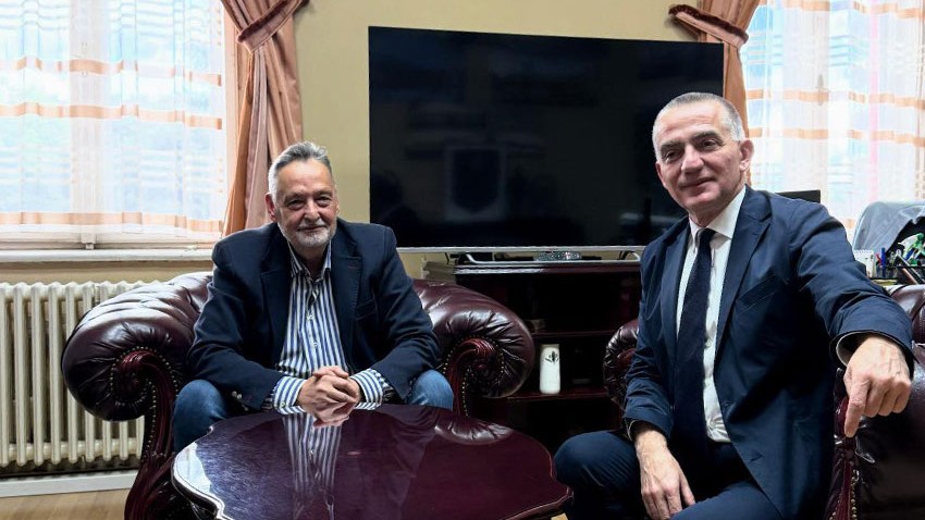 ГРАДОНАЧЕЛНИК ЗАЈЕЧАРА УГОСТИО МИНИСТРА ПРАВДЕ Г-ДИНА НЕНАДА ВУЈИЋА